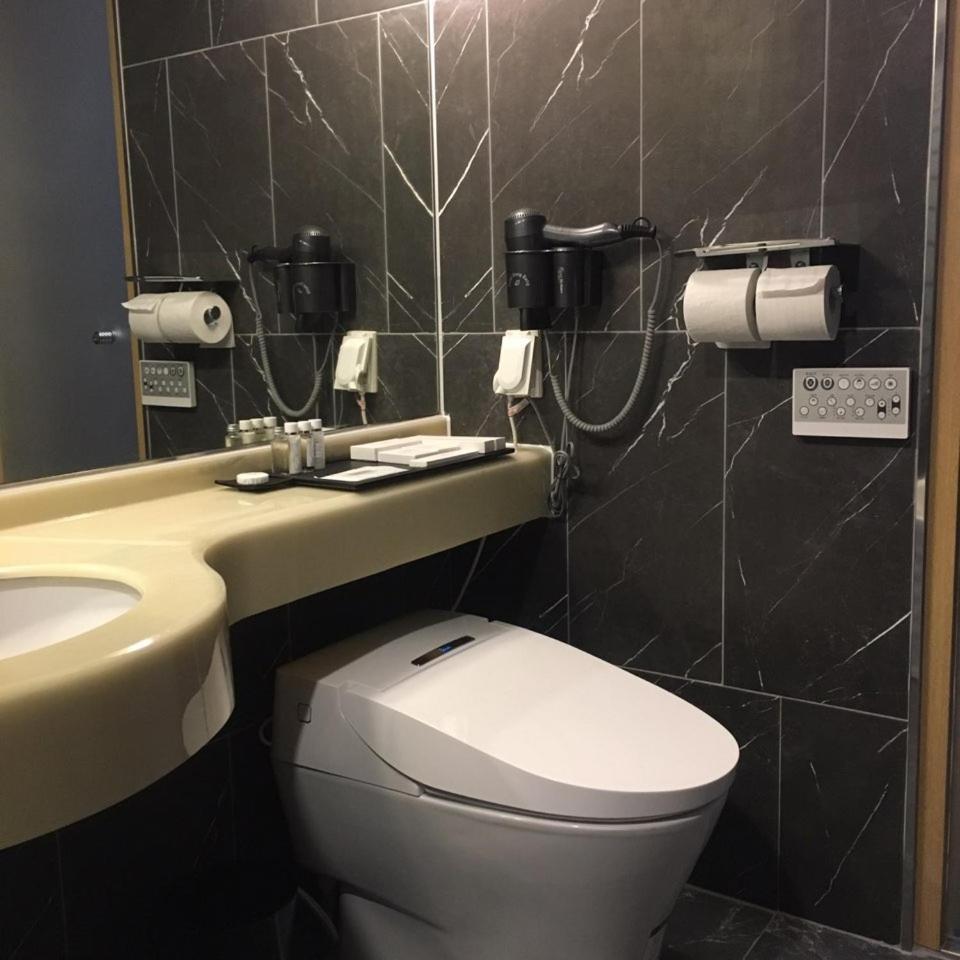 Hotel Dongbang Čindžu Exteriér fotografie